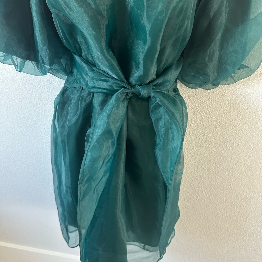 NWT Sugarlips Elegant Green Puff Sleeve Dress - Picture 3 of 8